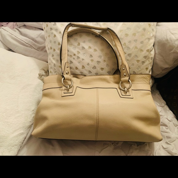 Coach Handbag - Picture 2 of 6